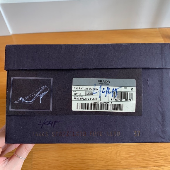 Prada Pointed Toe Heel with Velvet Trim - Picture 2 of 8